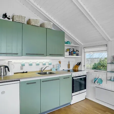 Casa de Férias Lovely In With Kitchen *