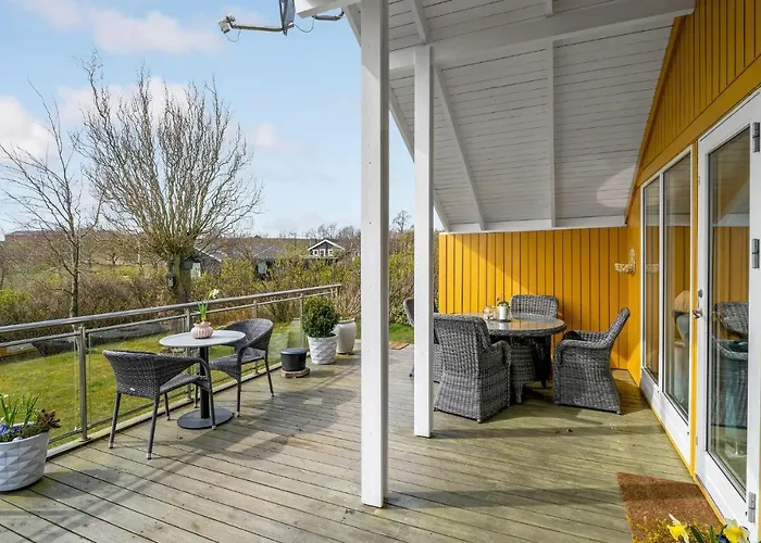 Feriehus Lovely In With Kitchen *
